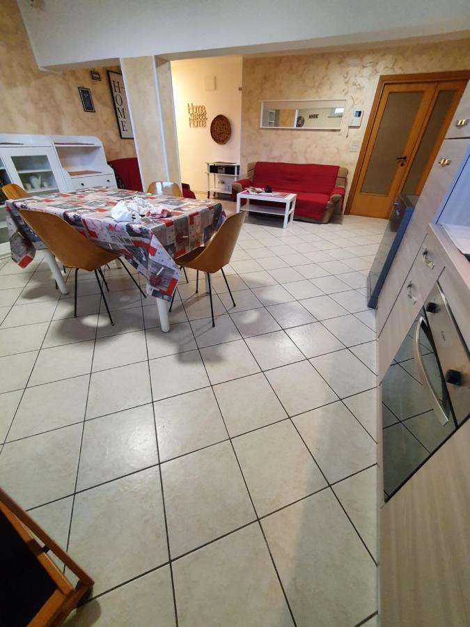 Ferienwohnung Casa Dell'Ape Maia Termoli Exterior foto